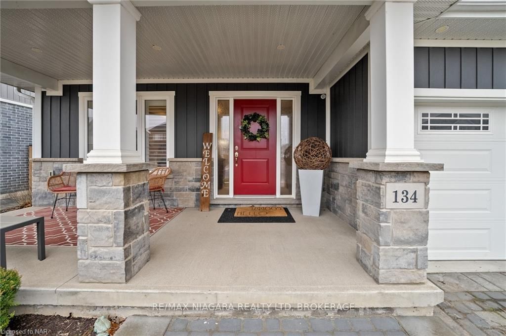 Photo 3 of 134 Lametti Drive, Pelham, Fonthill — HOMEH