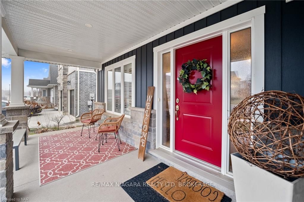 Photo 4 of 134 Lametti Drive, Pelham, Fonthill — HOMEH