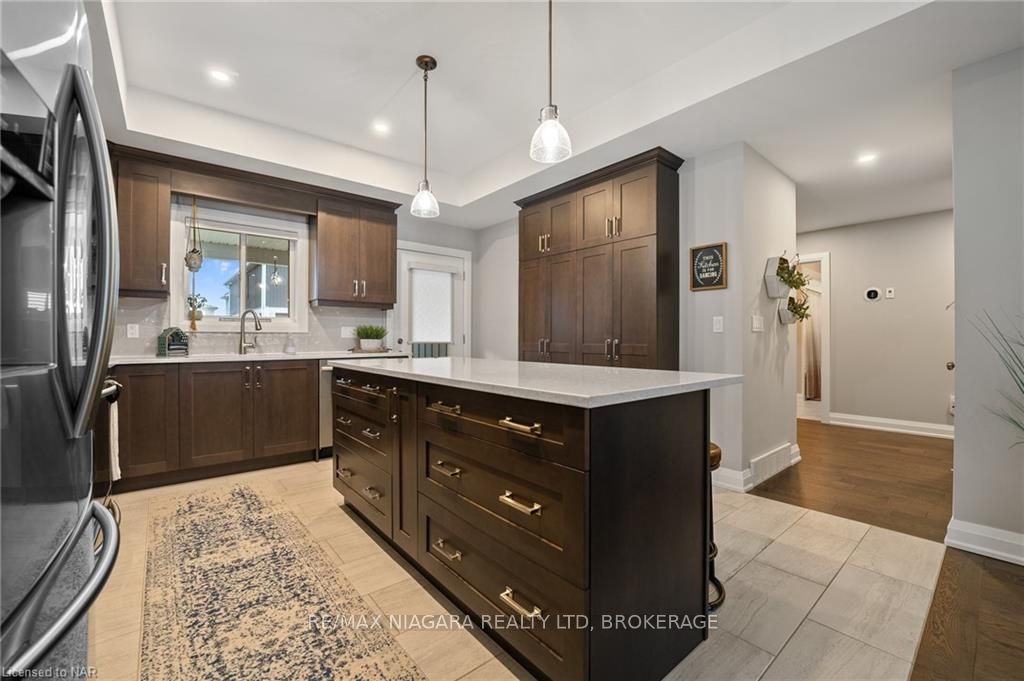Photo 13 of 134 Lametti Drive, Pelham, Fonthill — HOMEH
