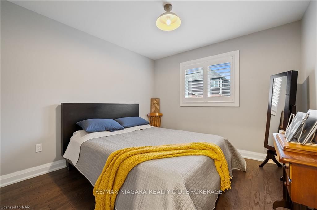 Photo 18 of 134 Lametti Drive, Pelham, Fonthill — HOMEH