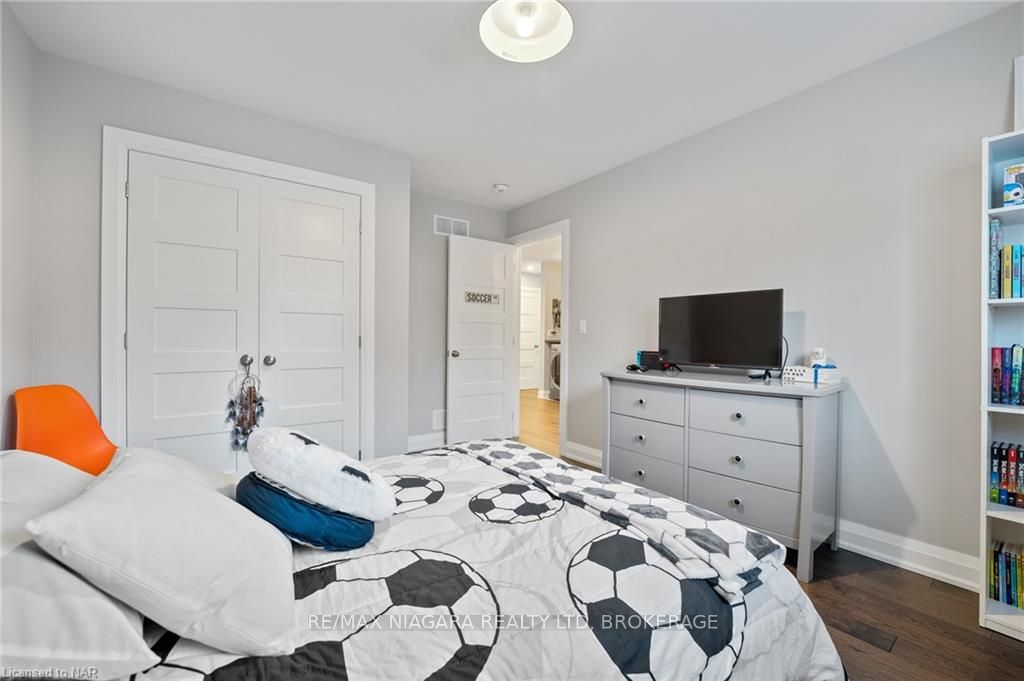 Photo 22 of 134 Lametti Drive, Pelham, Fonthill — HOMEH