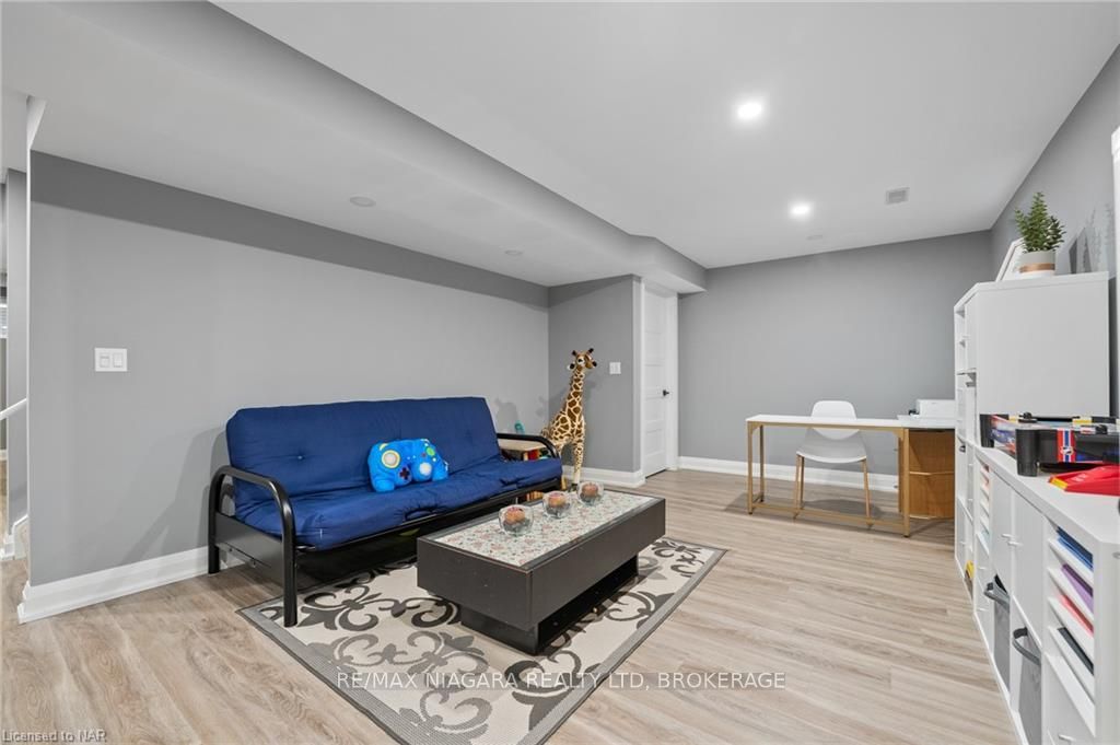 Photo 29 of 134 Lametti Drive, Pelham, Fonthill — HOMEH