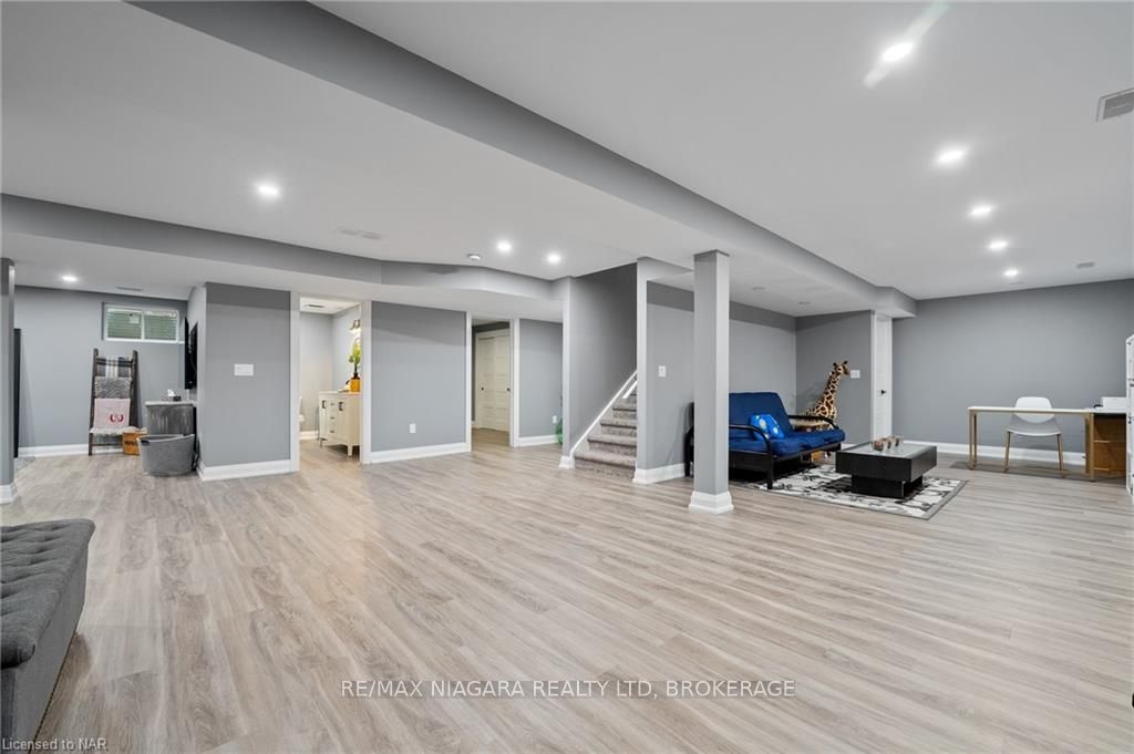 Photo 30 of 134 Lametti Drive, Pelham, Fonthill — HOMEH