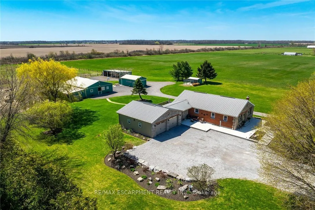 Photo 2 of 1866 Thompson Road, Norfolk, Townsend — HOMEH