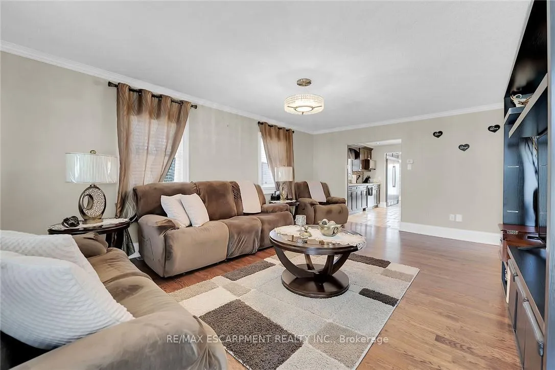 Photo 10 of 1866 Thompson Road, Norfolk, Townsend — HOMEH