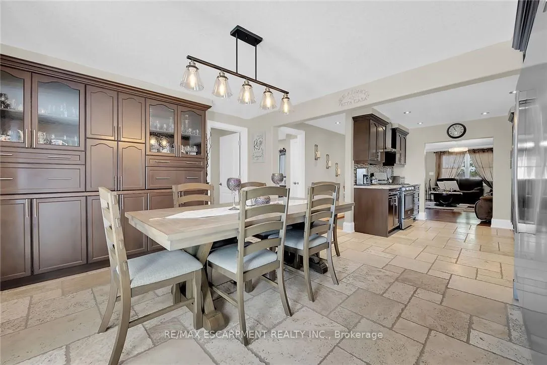 Photo 15 of 1866 Thompson Road, Norfolk, Townsend — HOMEH