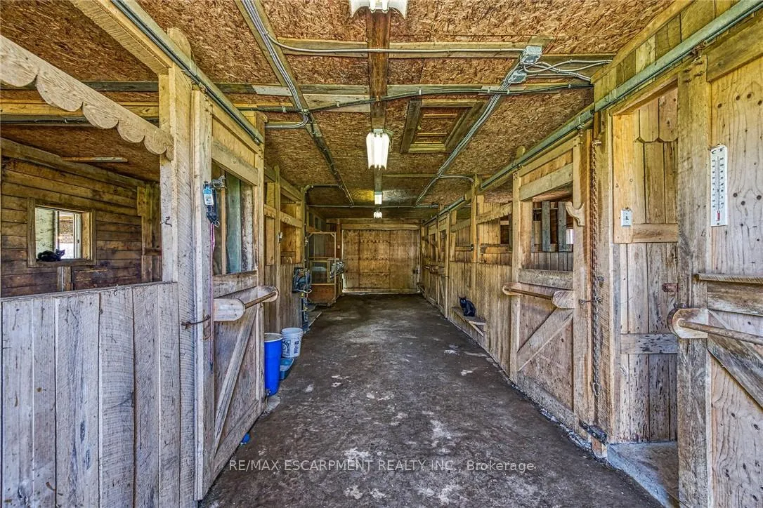 Photo 43 of 1866 Thompson Road, Norfolk, Townsend — HOMEH
