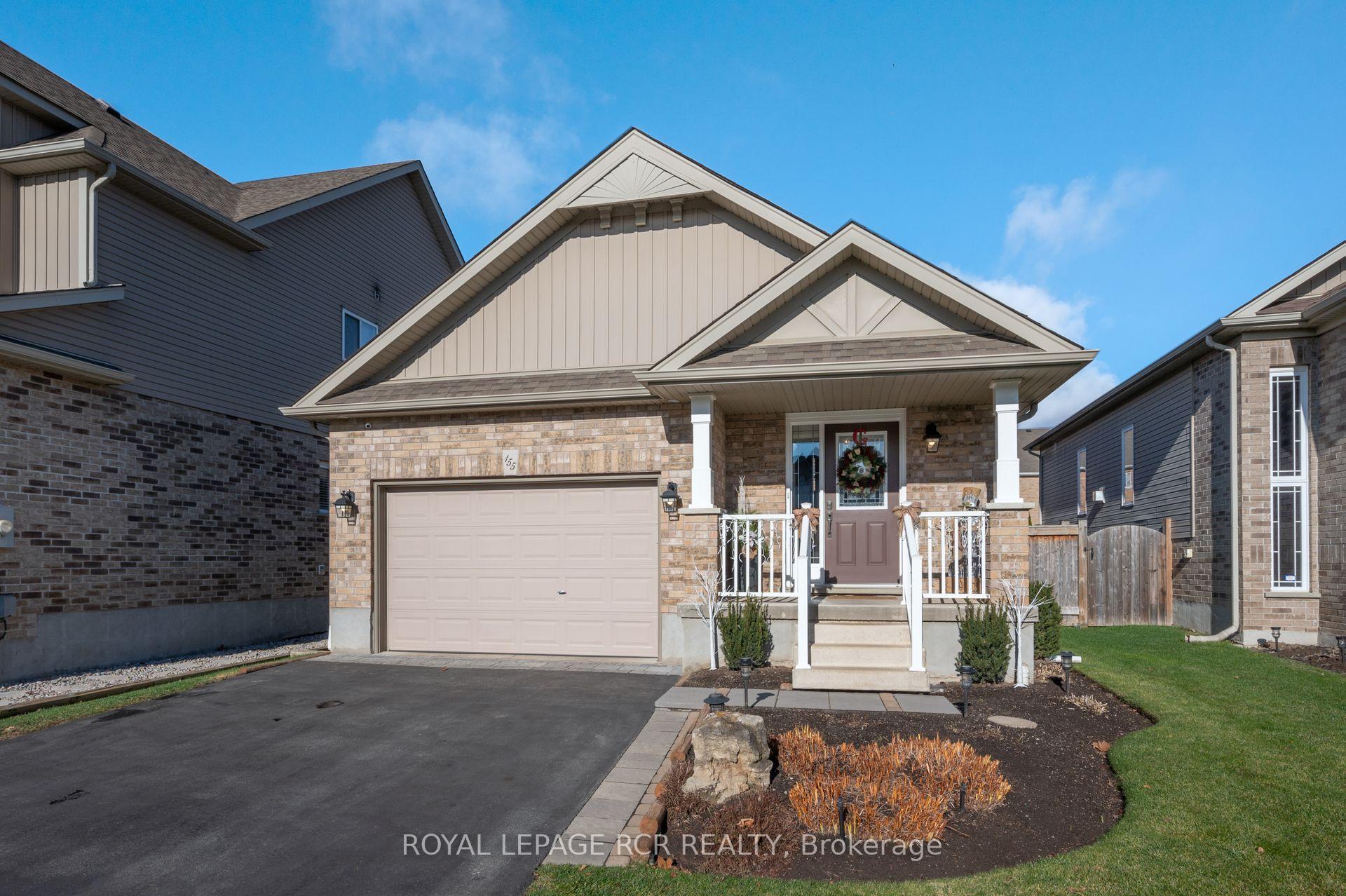 Photo 2 of 155 Gray Avenue, New Tecumseth, Alliston — HOMEH