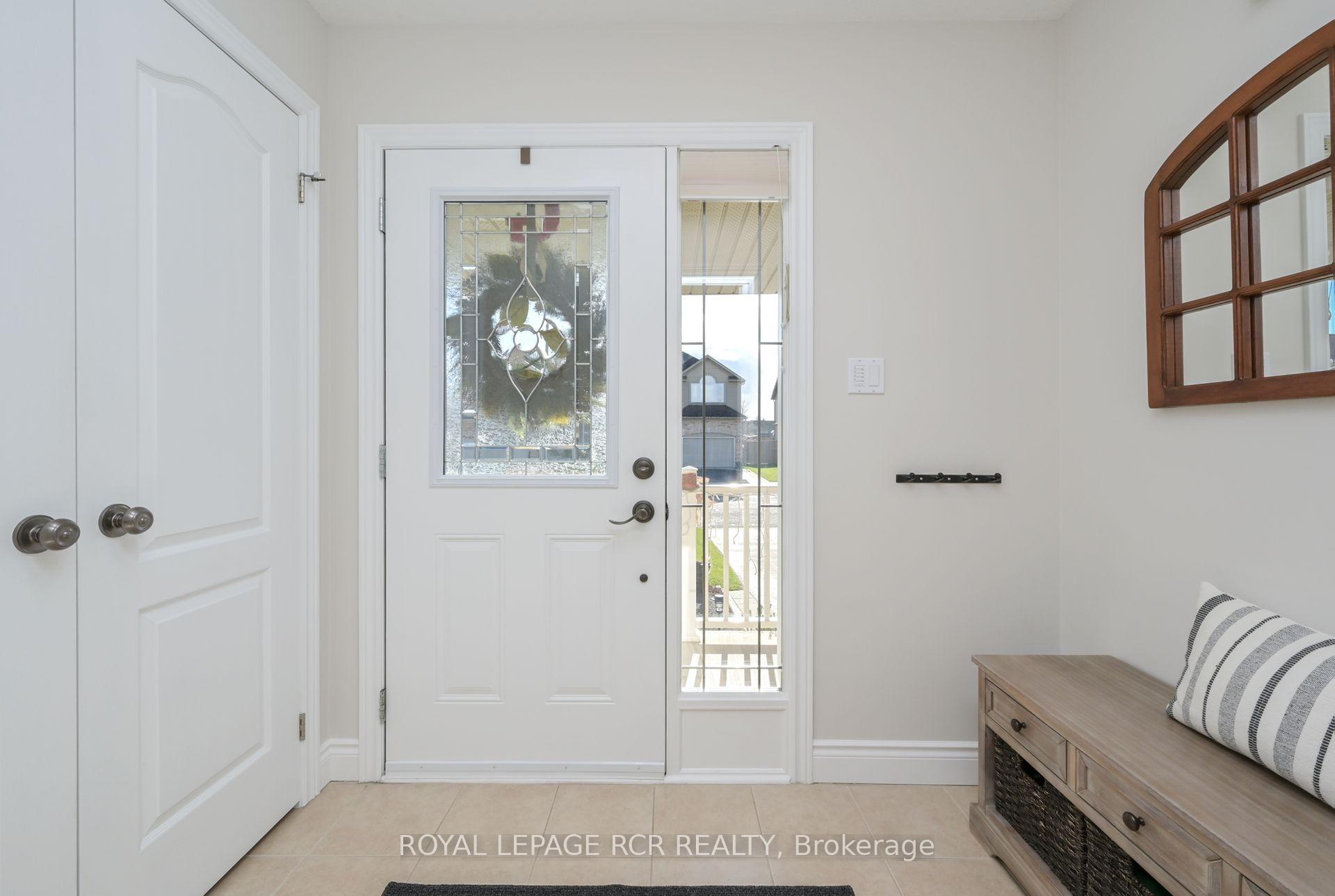 Photo 3 of 155 Gray Avenue, New Tecumseth, Alliston — HOMEH