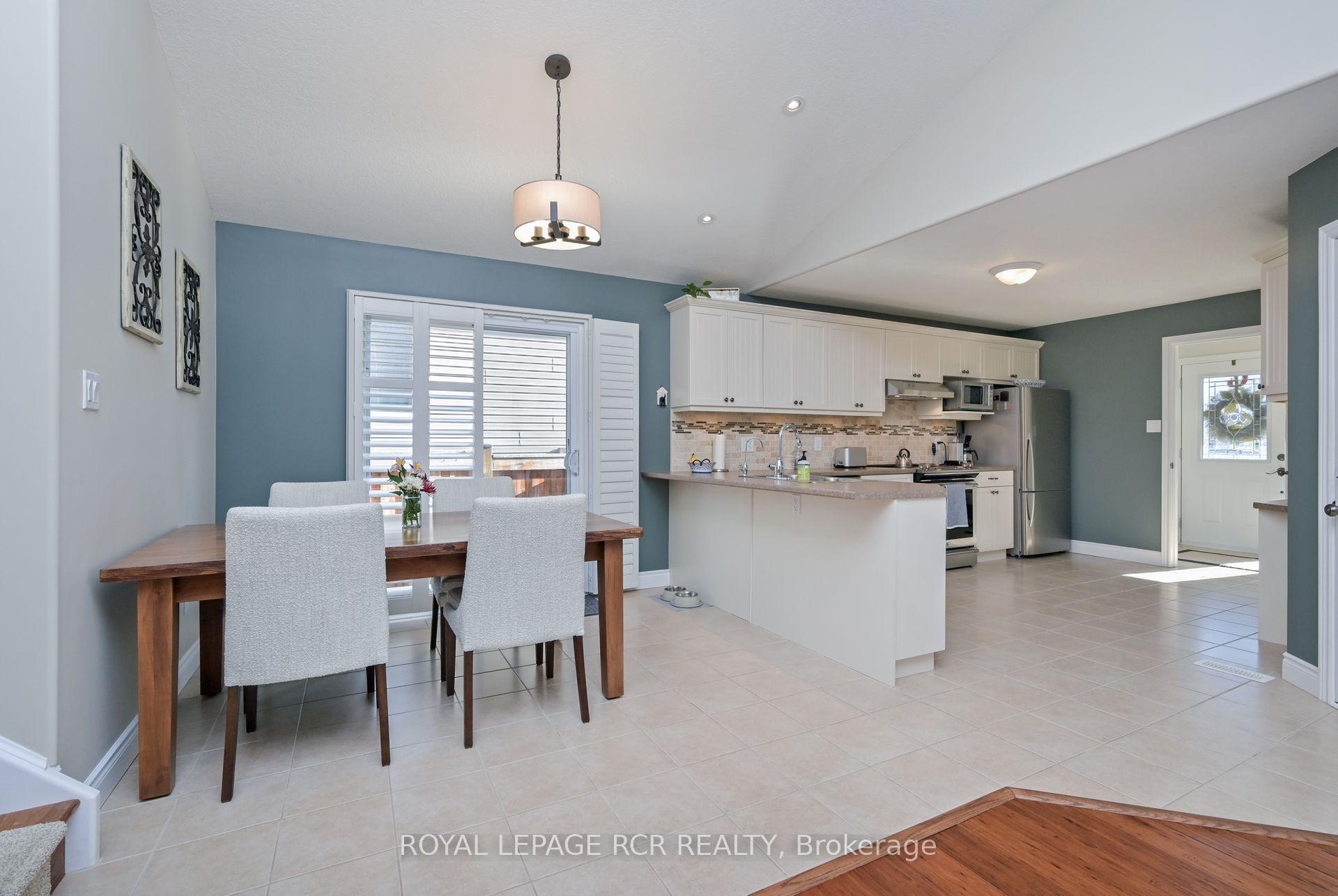 Photo 9 of 155 Gray Avenue, New Tecumseth, Alliston — HOMEH