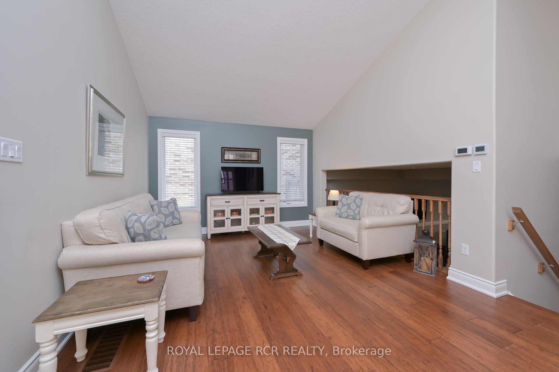 Photo 10 of 155 Gray Avenue, New Tecumseth, Alliston — HOMEH