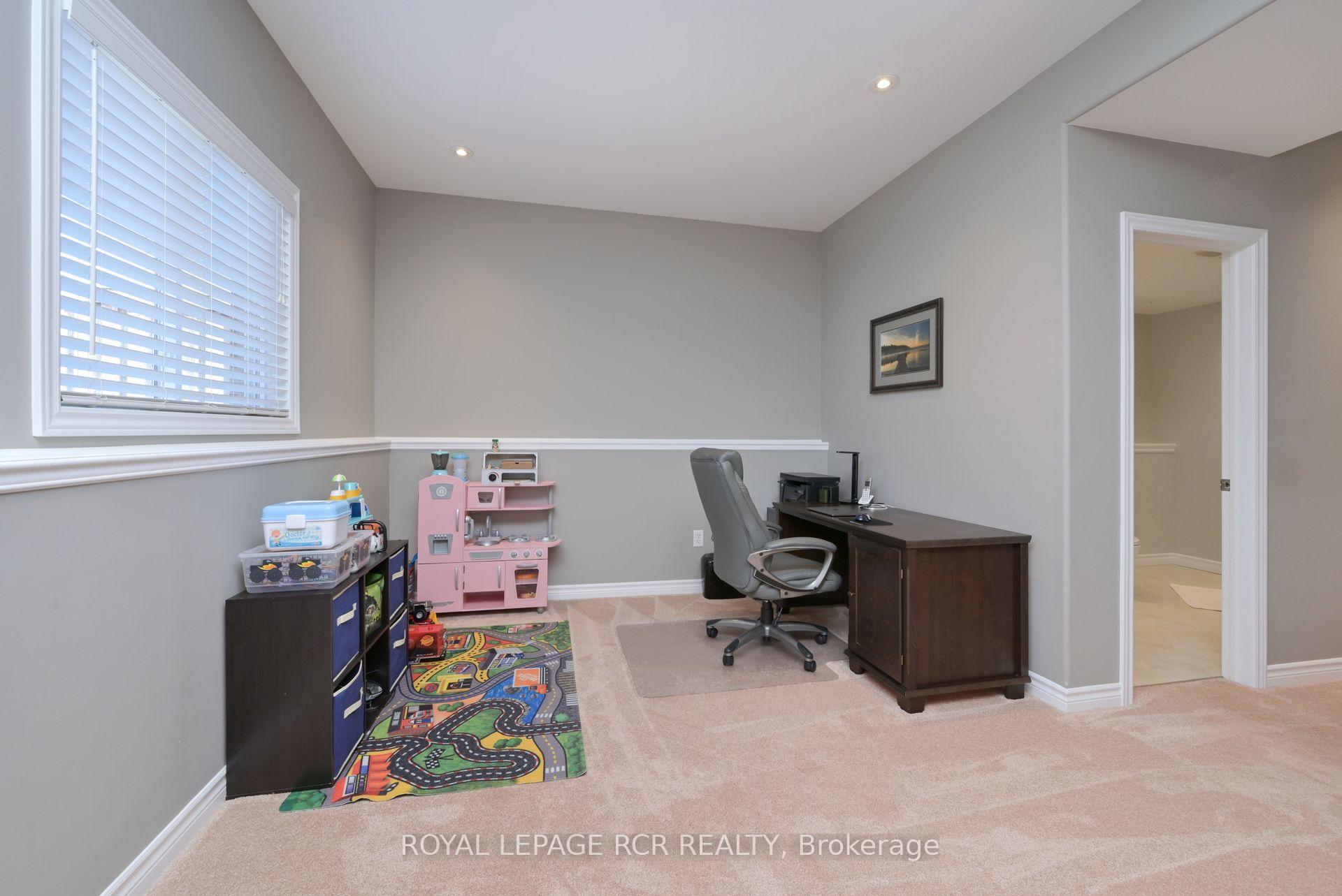 Photo 24 of 155 Gray Avenue, New Tecumseth, Alliston — HOMEH