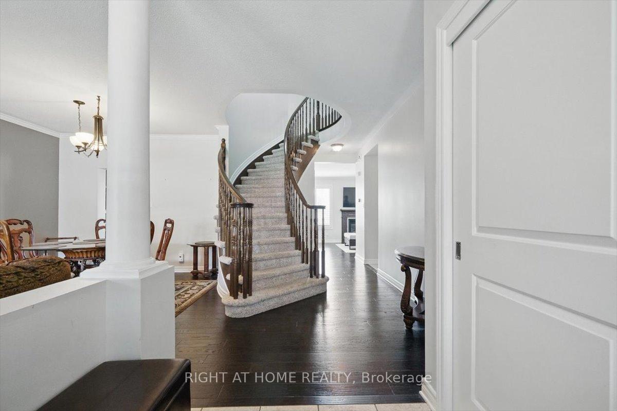 Photo 3 of 228 Wildcliff Way, Ottawa, Avalon East — HOMEH