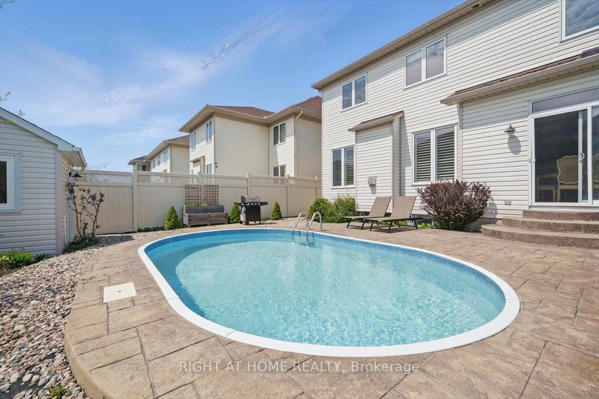 Photo 41 of 228 Wildcliff Way, Ottawa, Avalon East — HOMEH