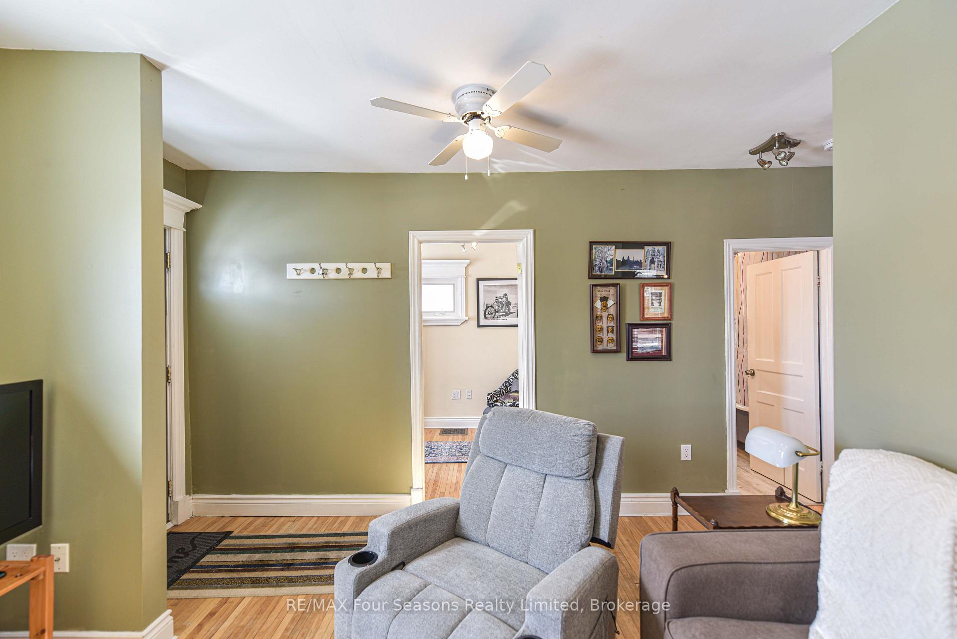Photo 12 of 106 Emily Street, Orillia — HOMEH