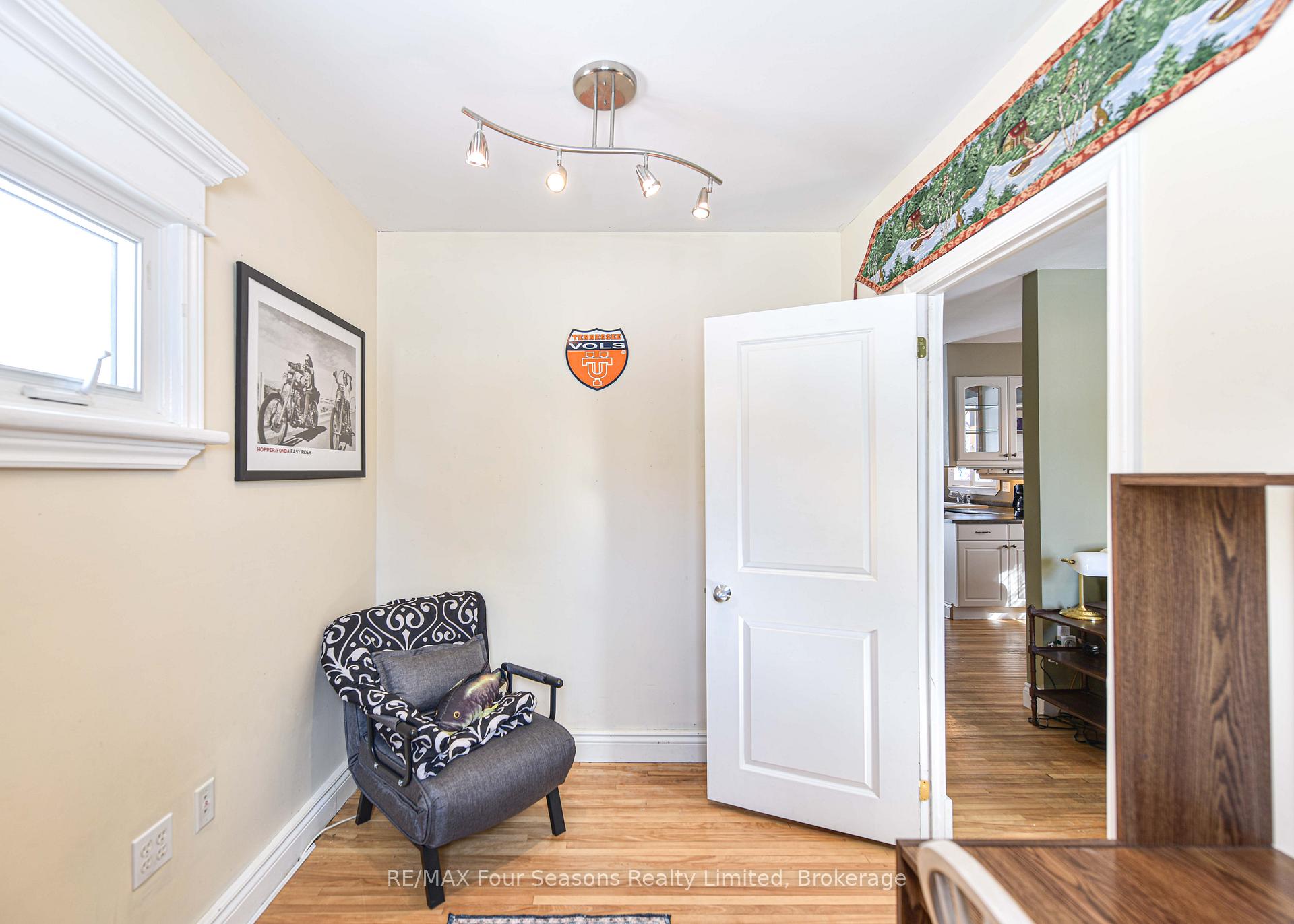 Photo 15 of 106 Emily Street, Orillia — HOMEH