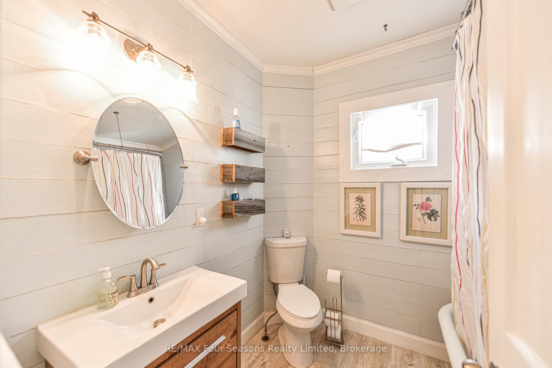 Photo 19 of 106 Emily Street, Orillia — HOMEH