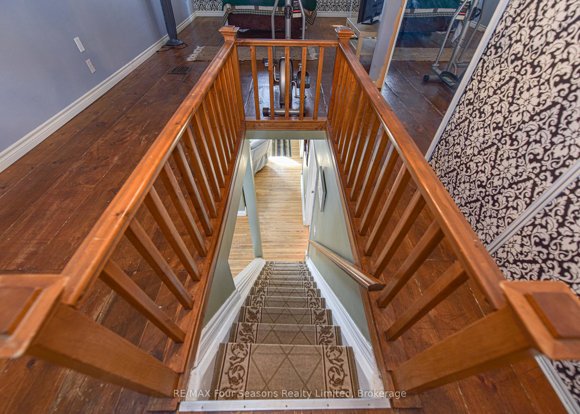 Photo 37 of 106 Emily Street, Orillia — HOMEH
