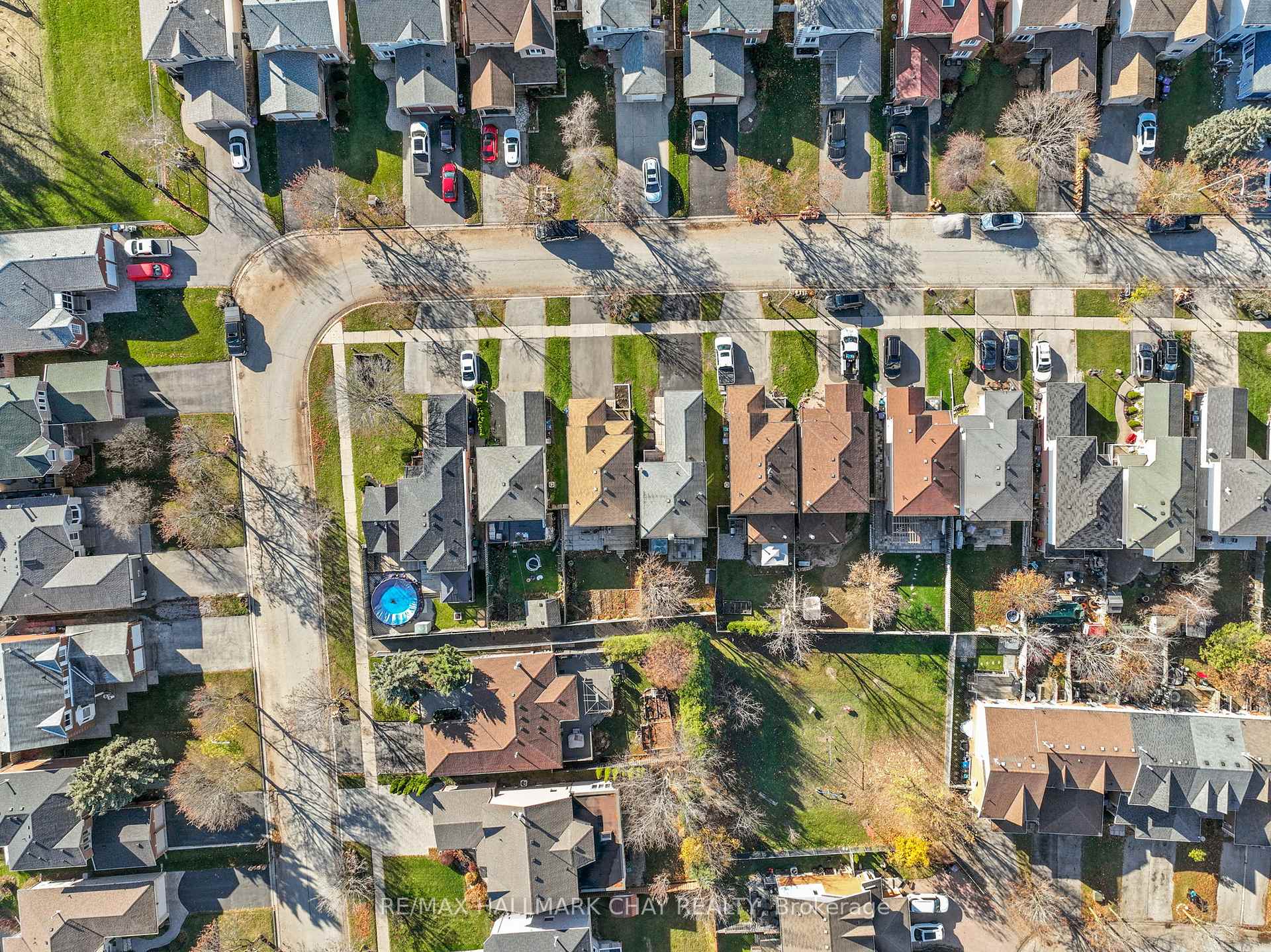 Photo 37 of 87 Mcknight Crescent, New Tecumseth, Tottenham — HOMEH