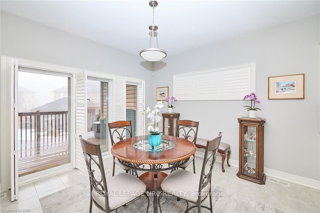 Photo 15 of 20 Joyce Crescent, Pelham, Fonthill — HOMEH