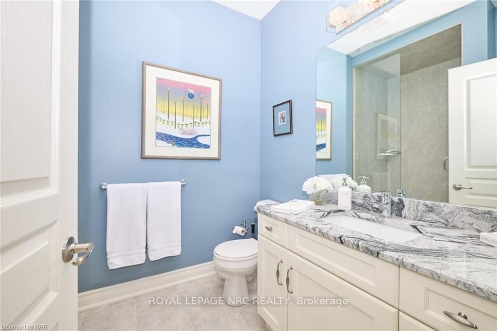 Photo 18 of 20 Joyce Crescent, Pelham, Fonthill — HOMEH
