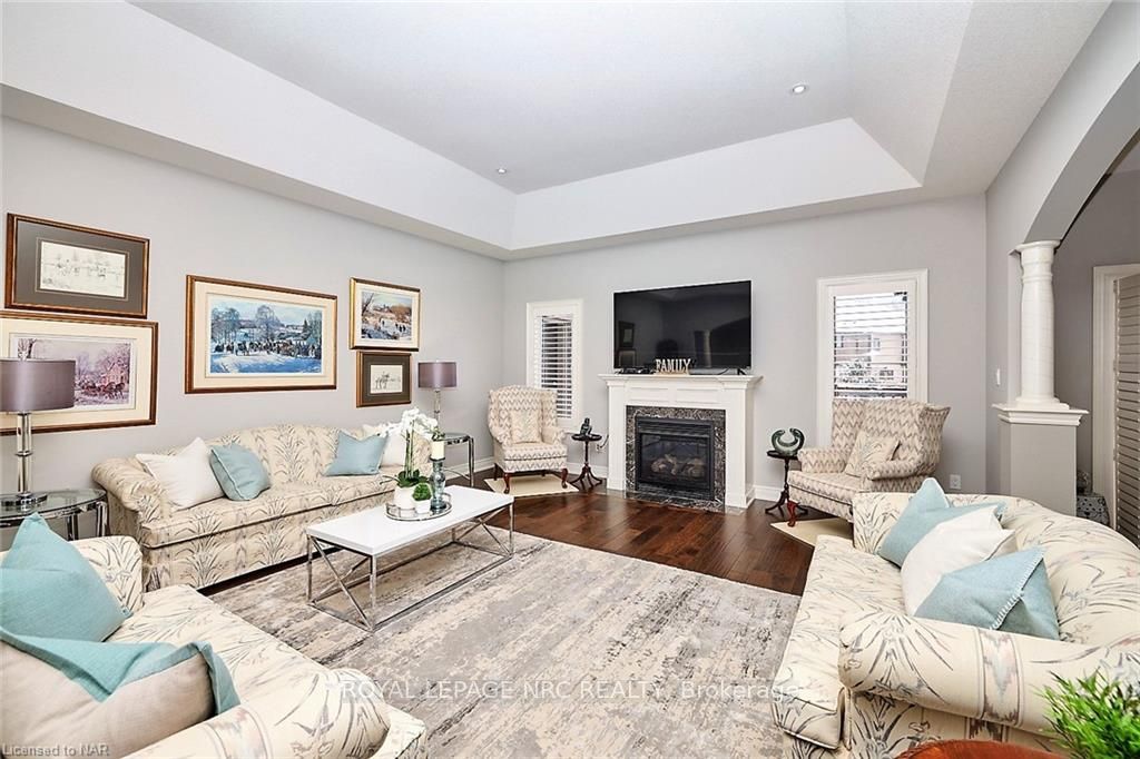 Photo 20 of 20 Joyce Crescent, Pelham, Fonthill — HOMEH