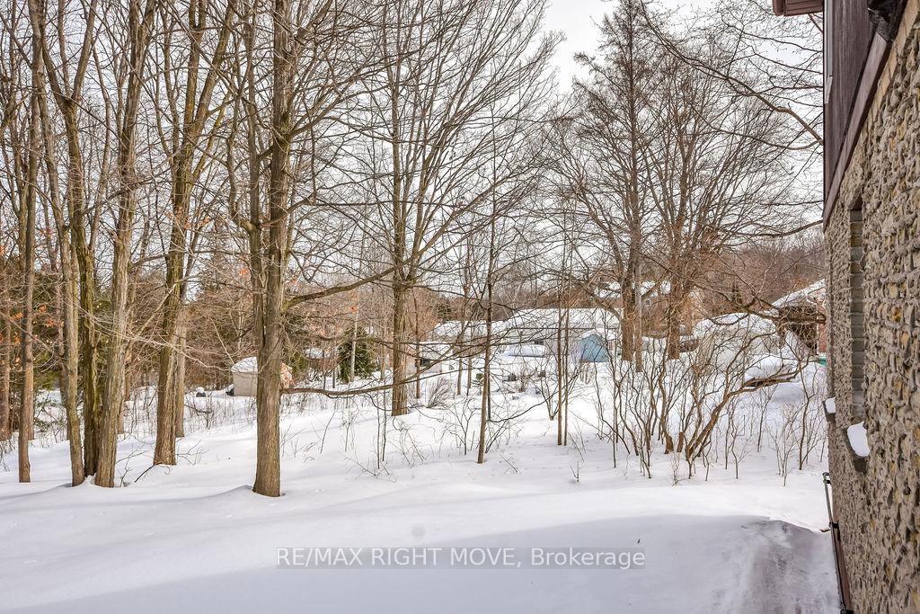 Photo 35 of 16 Free Drive, Orillia — HOMEH