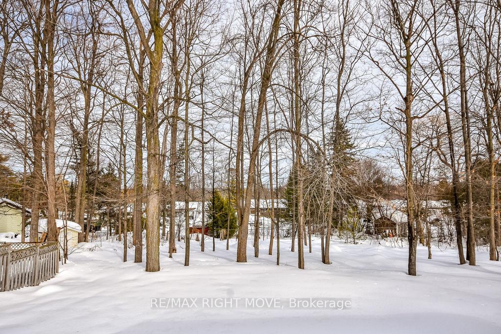 Photo 37 of 16 Free Drive, Orillia — HOMEH