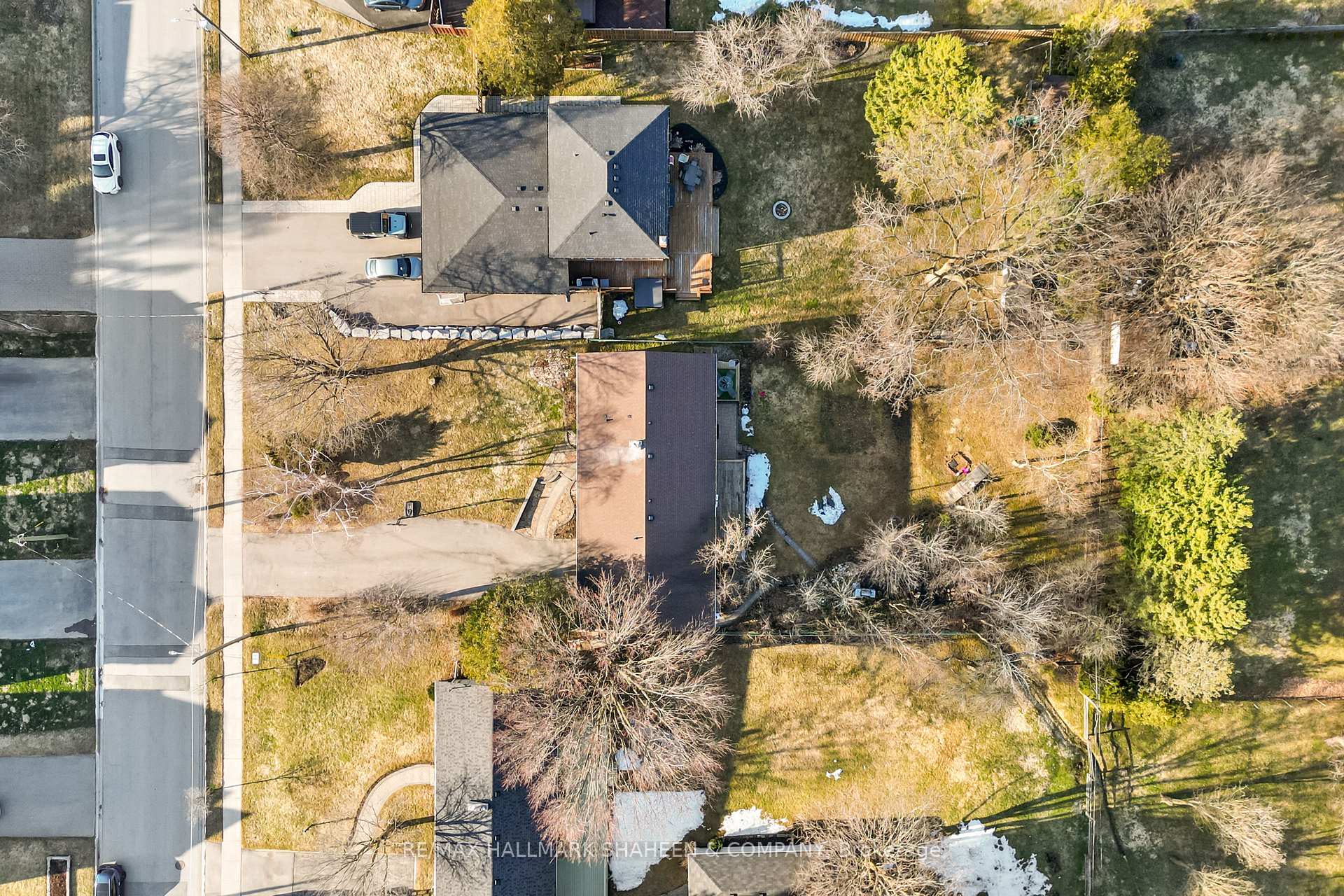 Photo 7 of 89 Howard Road, Newmarket, Huron Heights-Leslie Valley — HOMEH