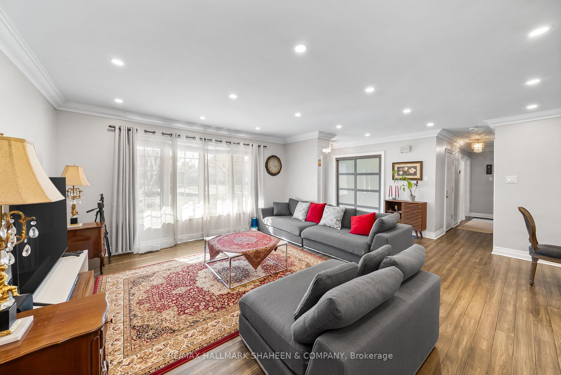 Photo 19 of 89 Howard Road, Newmarket, Huron Heights-Leslie Valley — HOMEH