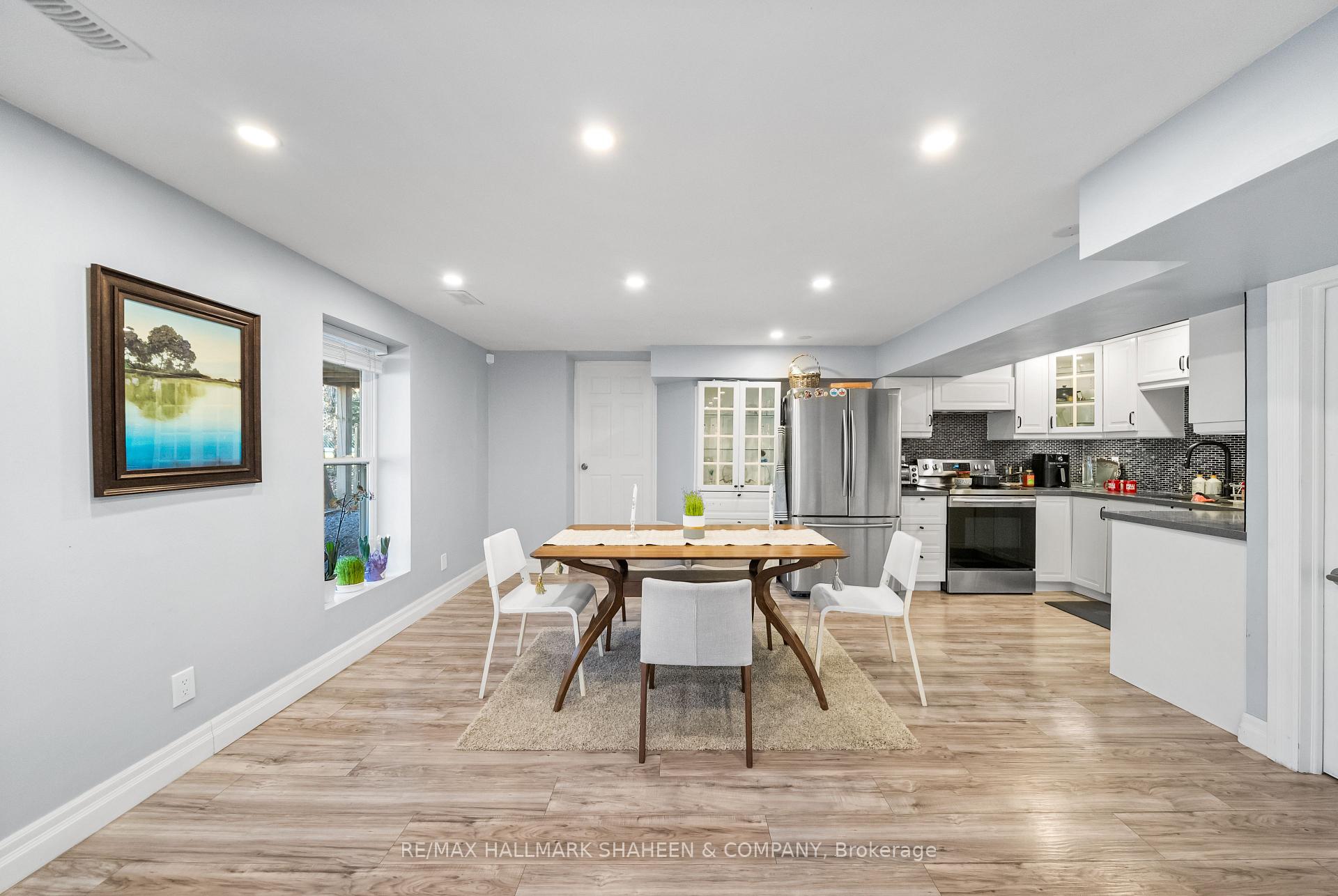Photo 29 of 89 Howard Road, Newmarket, Huron Heights-Leslie Valley — HOMEH