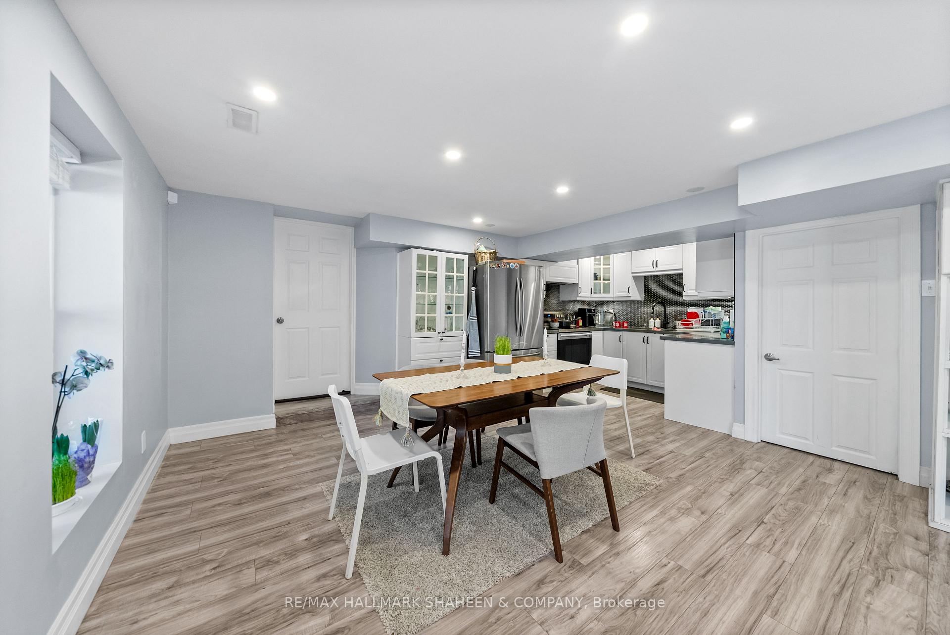 Photo 30 of 89 Howard Road, Newmarket, Huron Heights-Leslie Valley — HOMEH