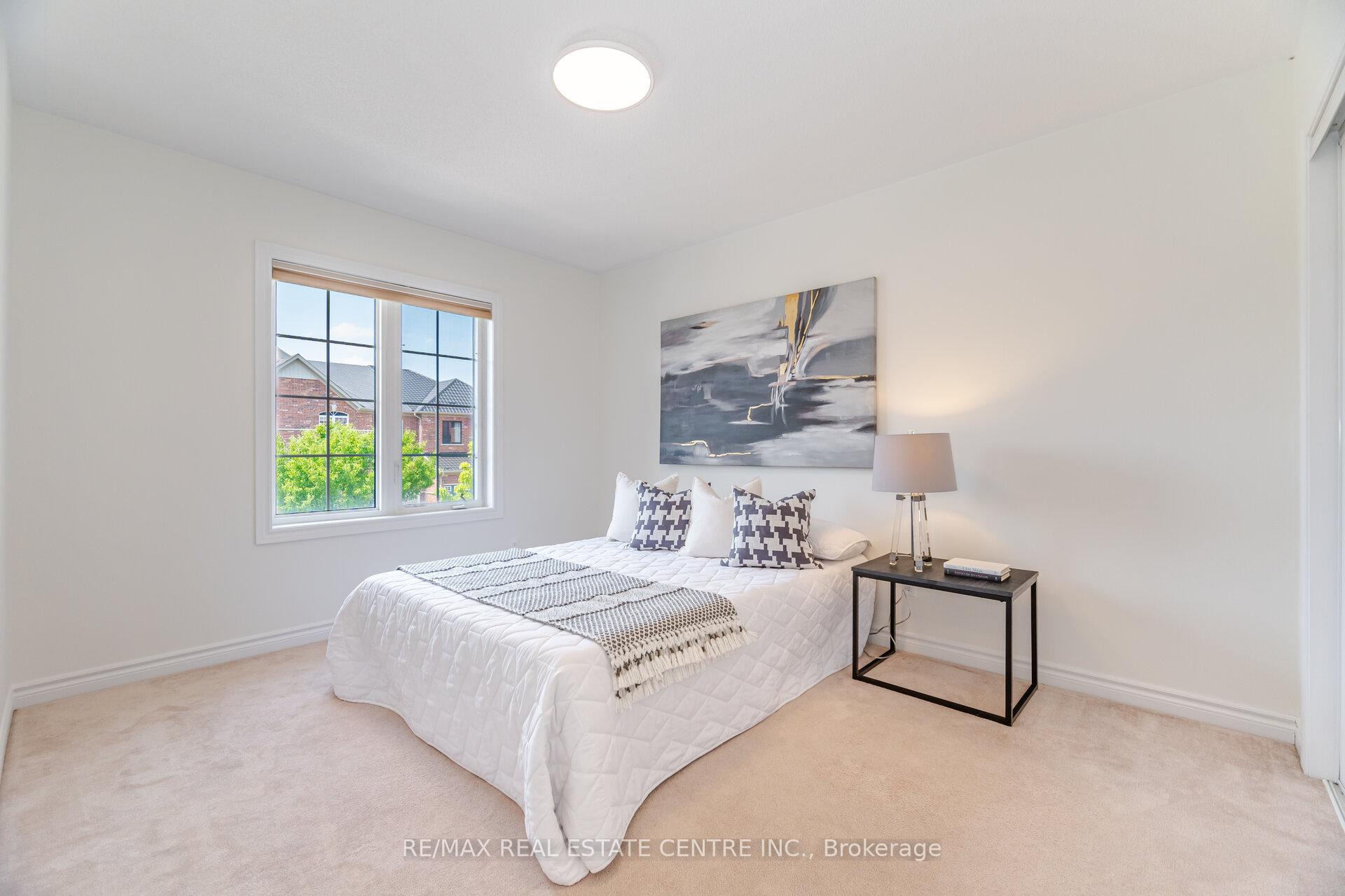 Photo 23 of 335 Hobbs Crescent, Milton, Clarke — HOMEH