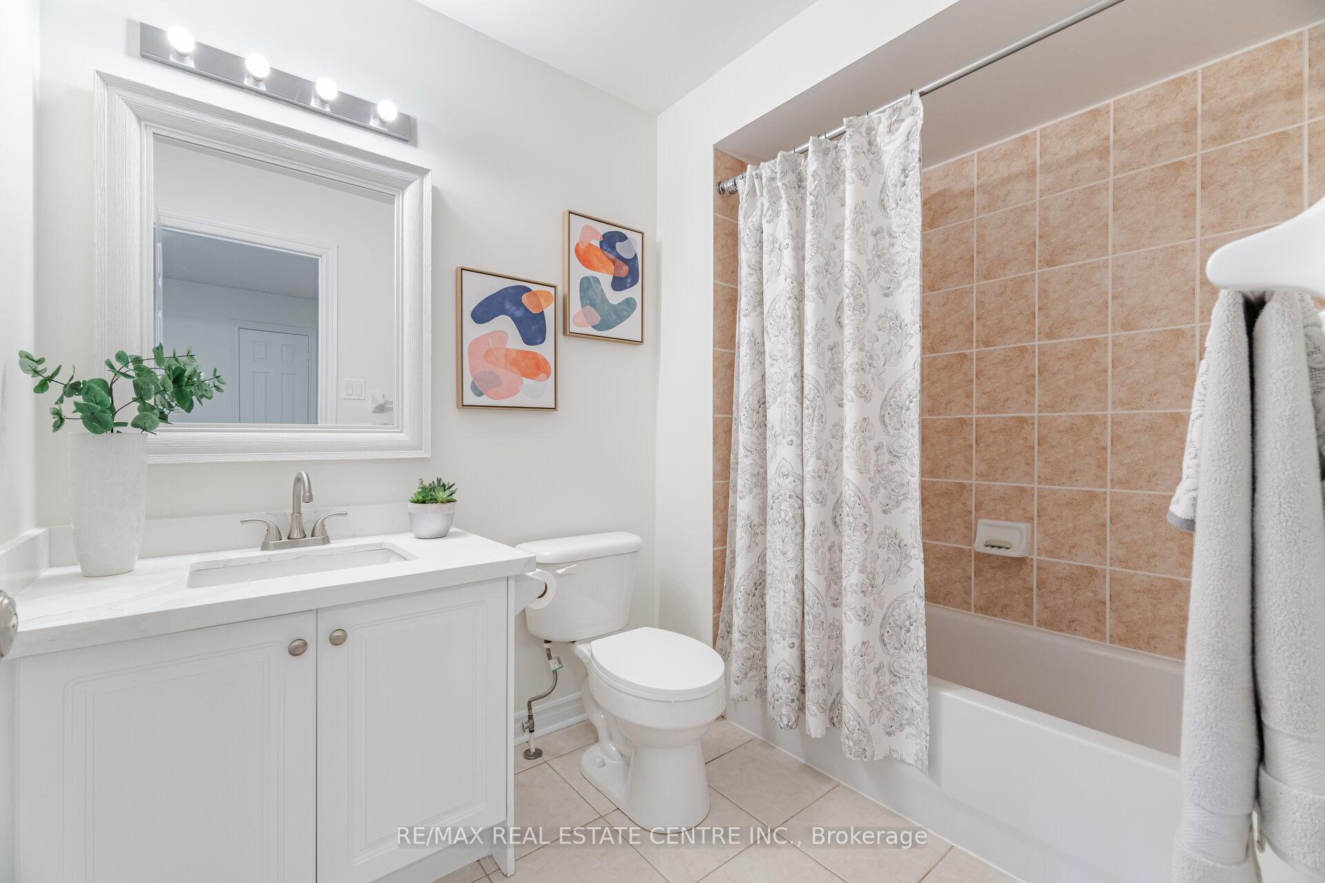 Photo 21 of 335 Hobbs Crescent, Milton, Clarke — HOMEH