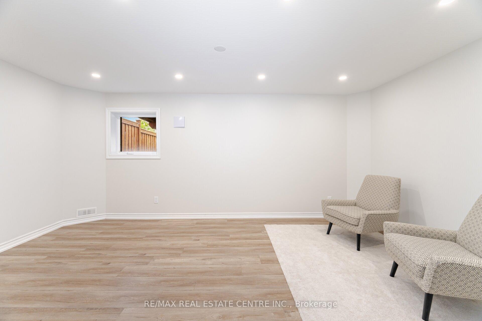 Photo 25 of 335 Hobbs Crescent, Milton, Clarke — HOMEH