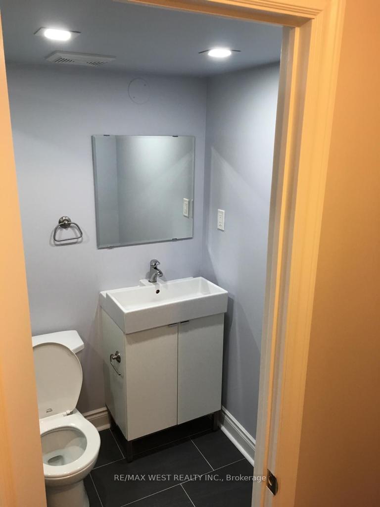 Photo 5 of 341 Hobbs Crescent, Milton, Clarke — HOMEH