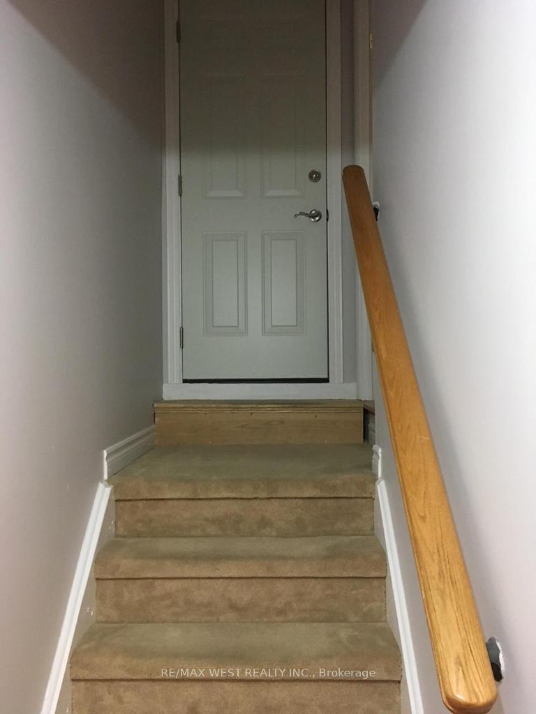 Photo 10 of 341 Hobbs Crescent, Milton, Clarke — HOMEH