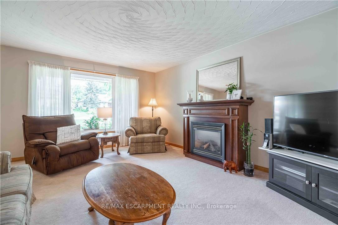 Photo 5 of 36 Silver Lake Drive, Norfolk, Port Dover — HOMEH