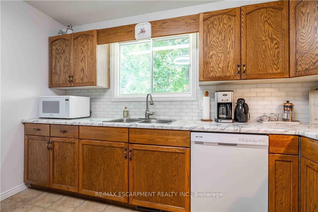 Photo 12 of 36 Silver Lake Drive, Norfolk, Port Dover — HOMEH