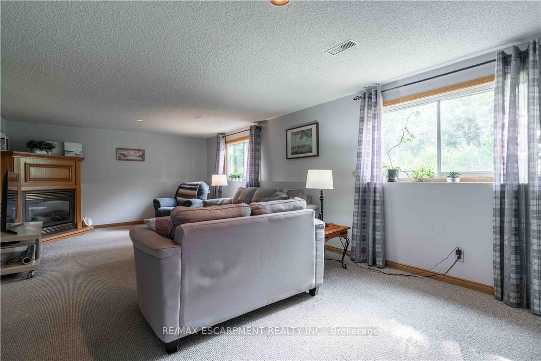 Photo 23 of 36 Silver Lake Drive, Norfolk, Port Dover — HOMEH