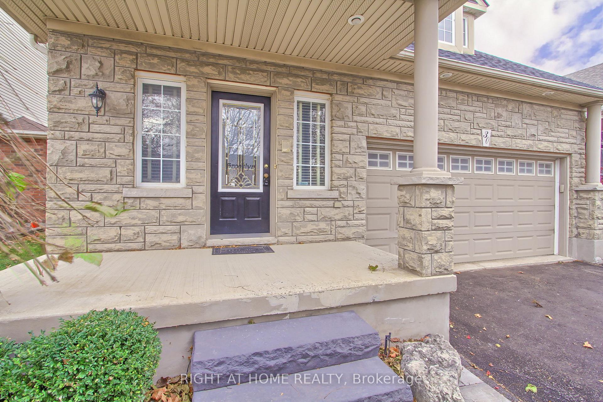 Photo 4 of 30 Essa Road, New Tecumseth, Alliston — HOMEH