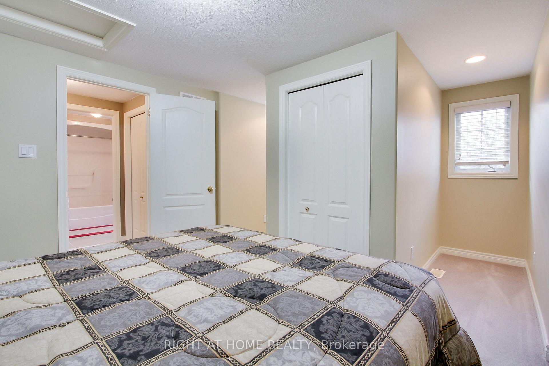Photo 27 of 30 Essa Road, New Tecumseth, Alliston — HOMEH