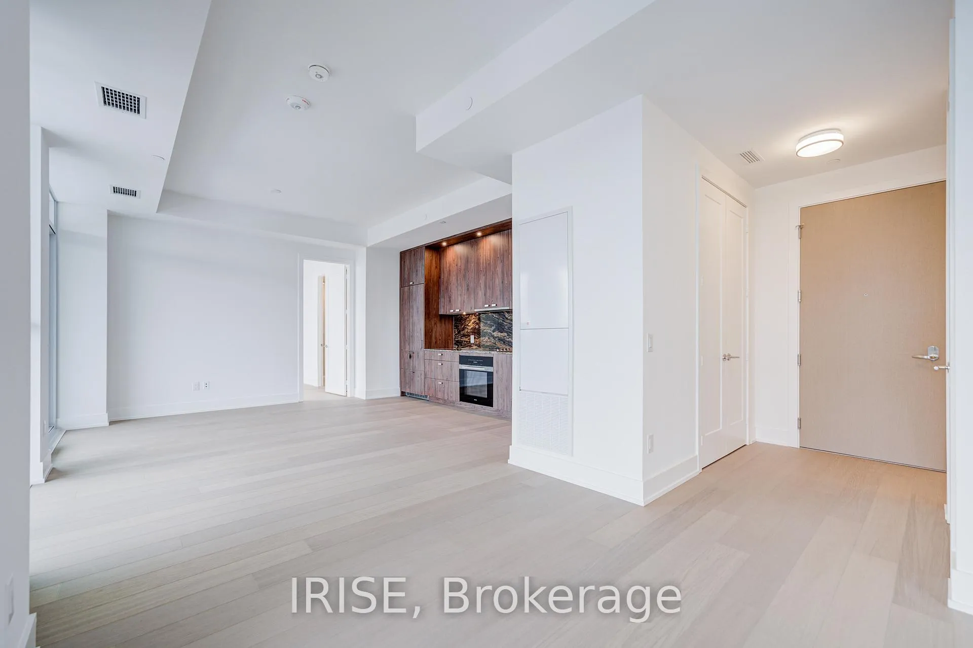 Photo 2 of Unit 1016, 399 Royal Orchard Boulevard, Markham, Royal Orchard — HOMEH