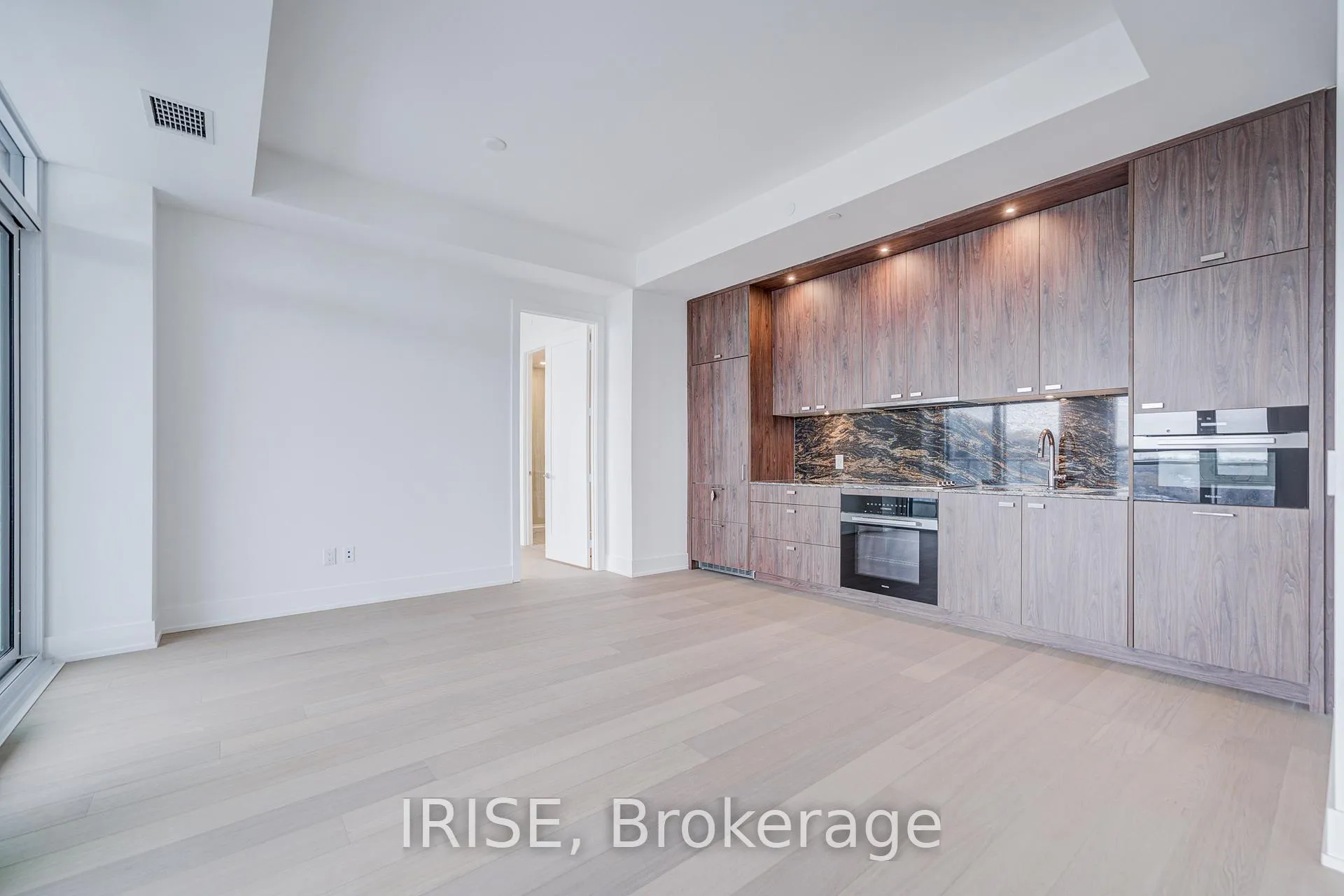 Photo 3 of Unit 1016, 399 Royal Orchard Boulevard, Markham, Royal Orchard — HOMEH
