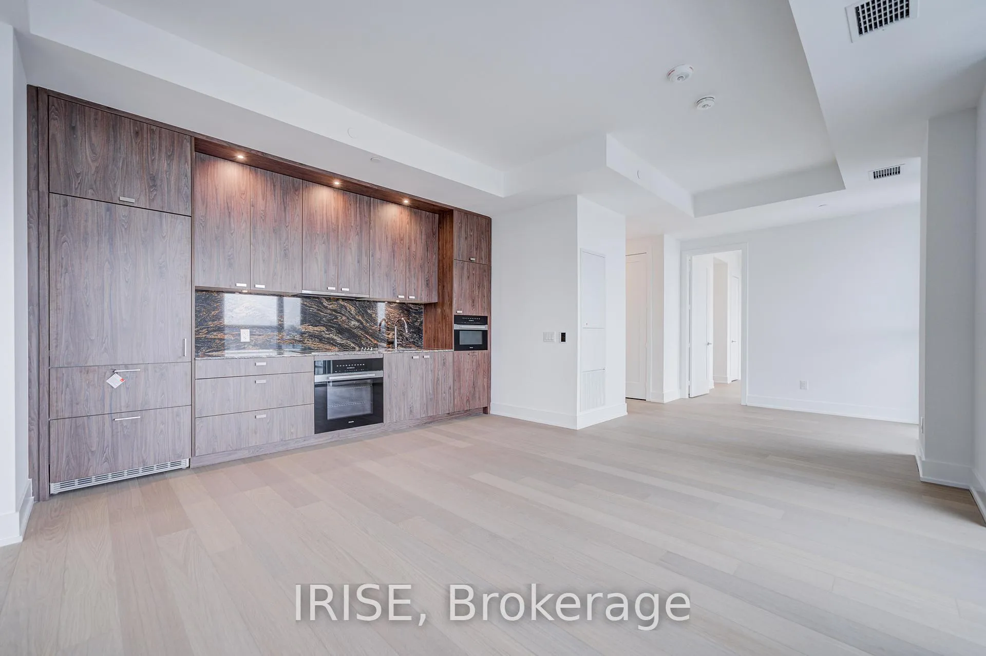 Photo 4 of Unit 1016, 399 Royal Orchard Boulevard, Markham, Royal Orchard — HOMEH
