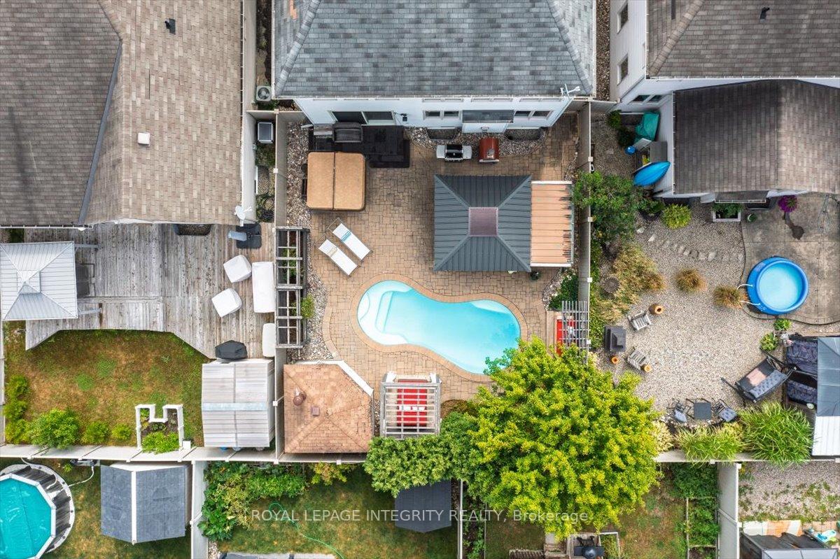 Photo 46 of 106 Trail Side Circle, Ottawa, Springridge/East Village — HOMEH