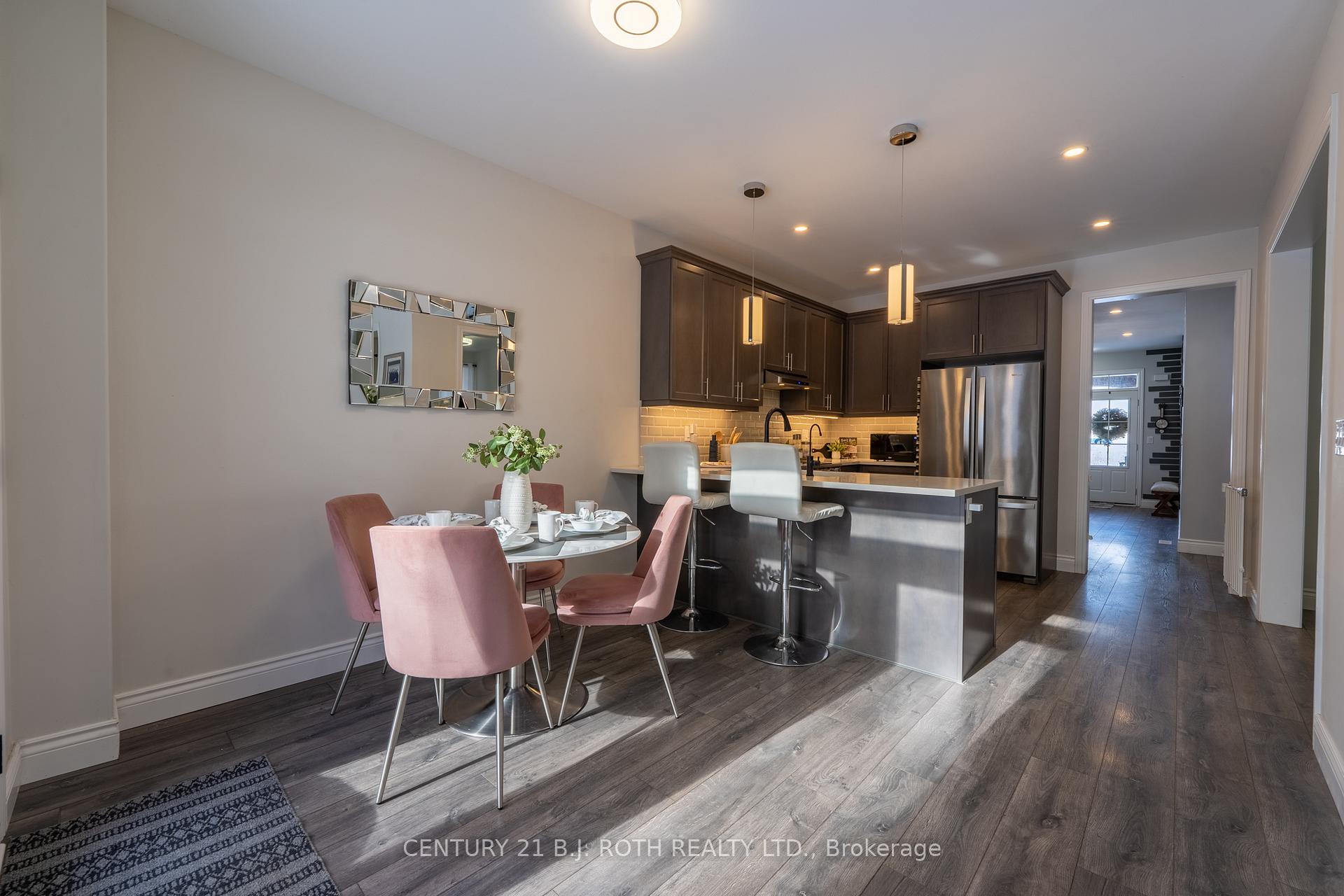 Photo 3 of 27 Atlantis Drive, Orillia — HOMEH