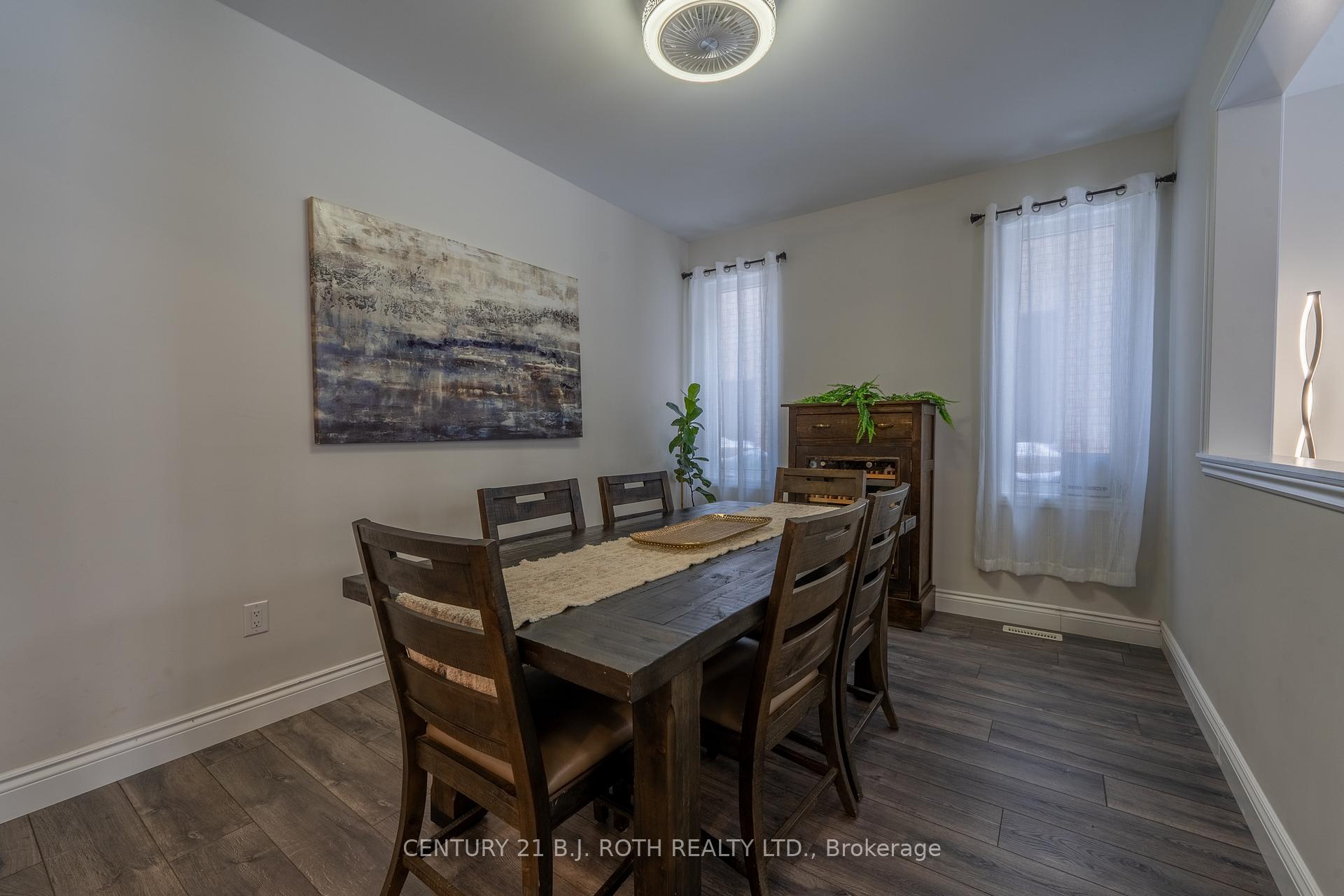 Photo 7 of 27 Atlantis Drive, Orillia — HOMEH