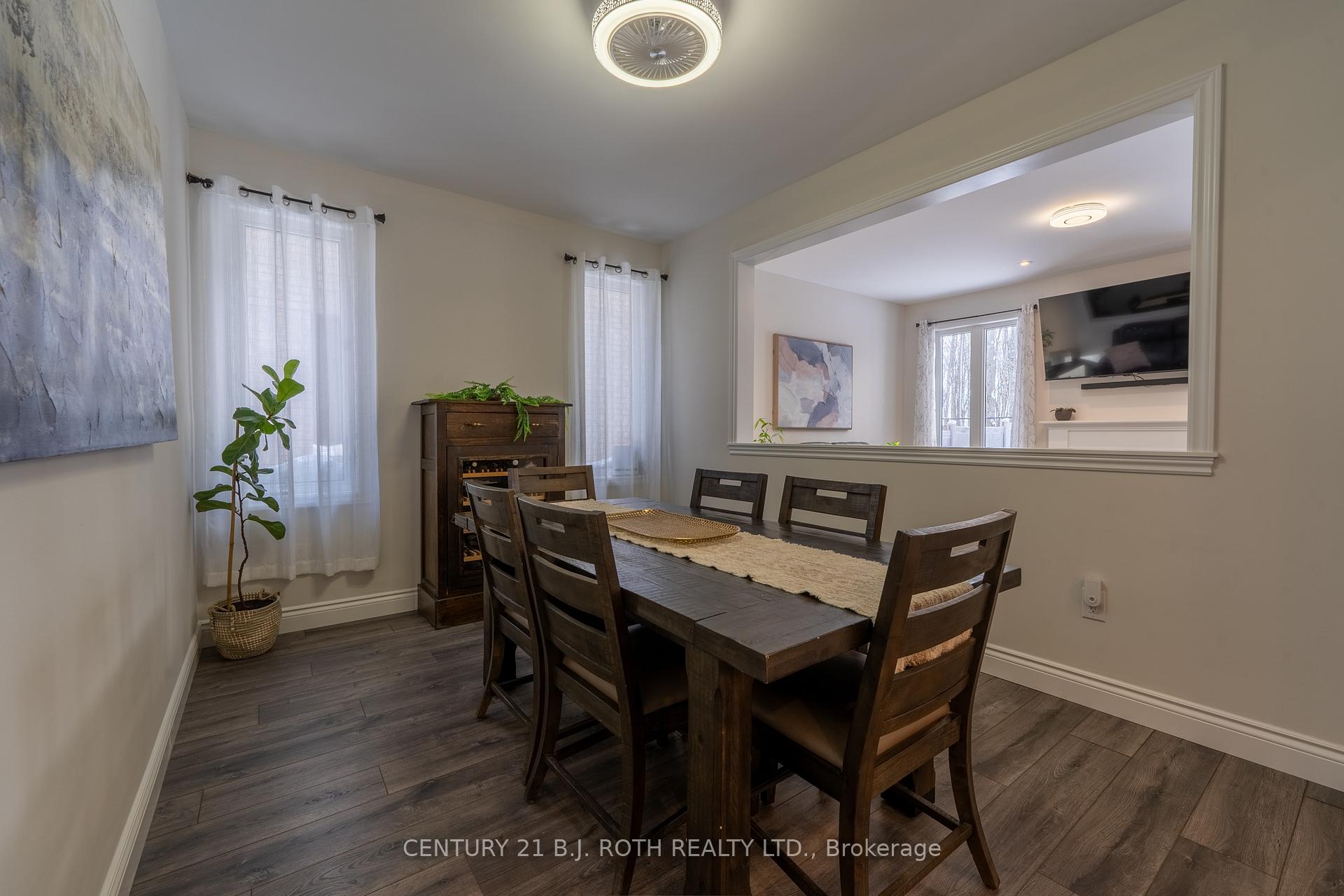 Photo 8 of 27 Atlantis Drive, Orillia — HOMEH