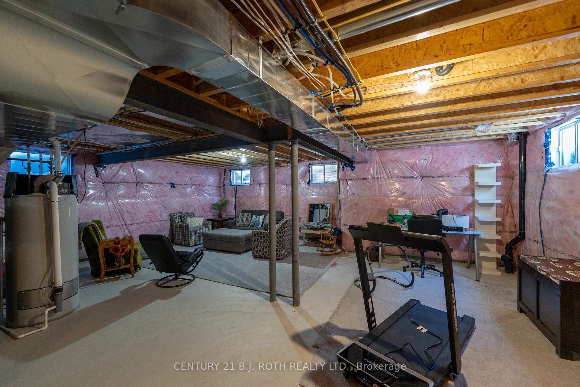 Photo 29 of 27 Atlantis Drive, Orillia — HOMEH